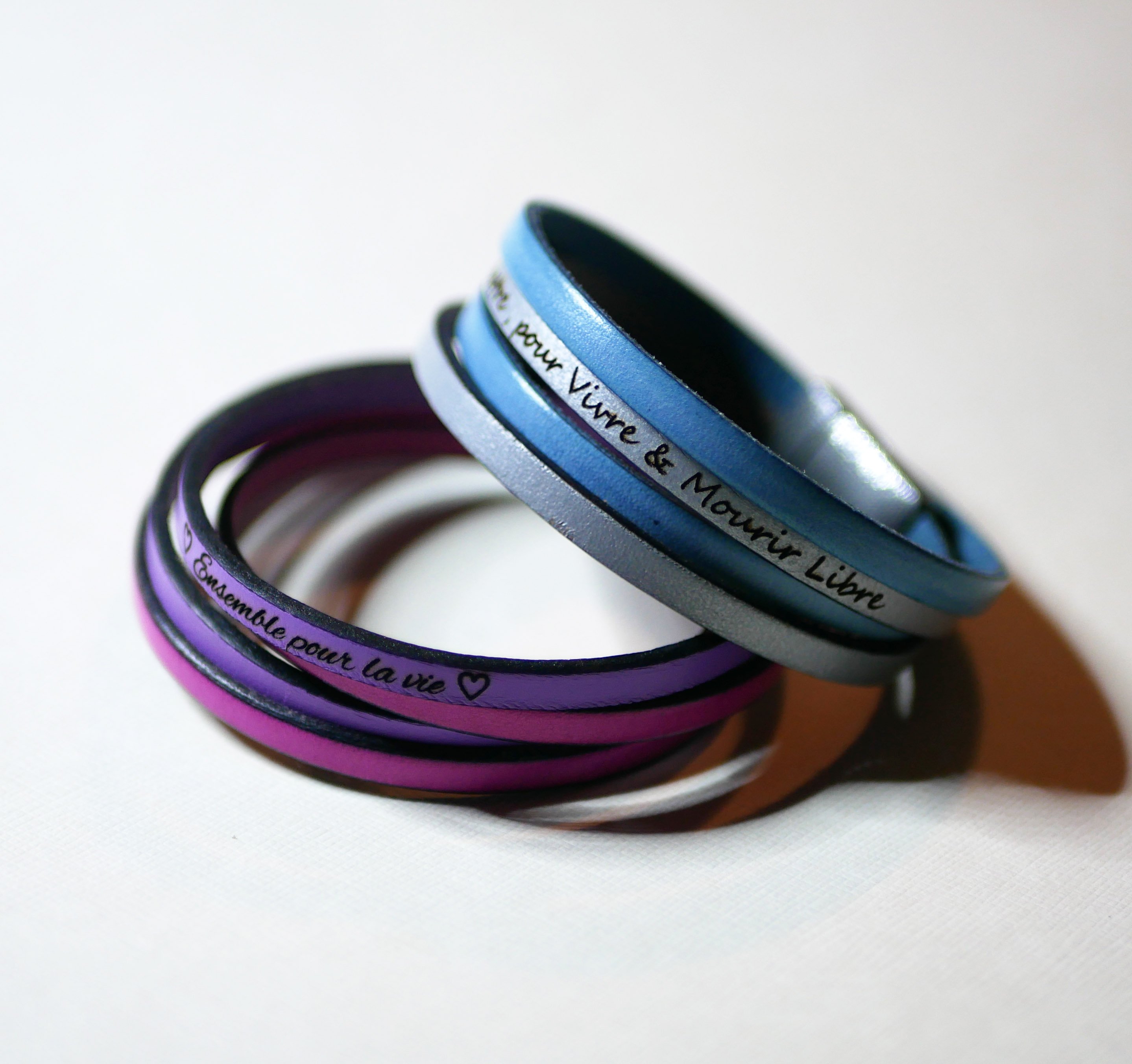 Läderarmband med etniskt magnetlås för personlig anpassning