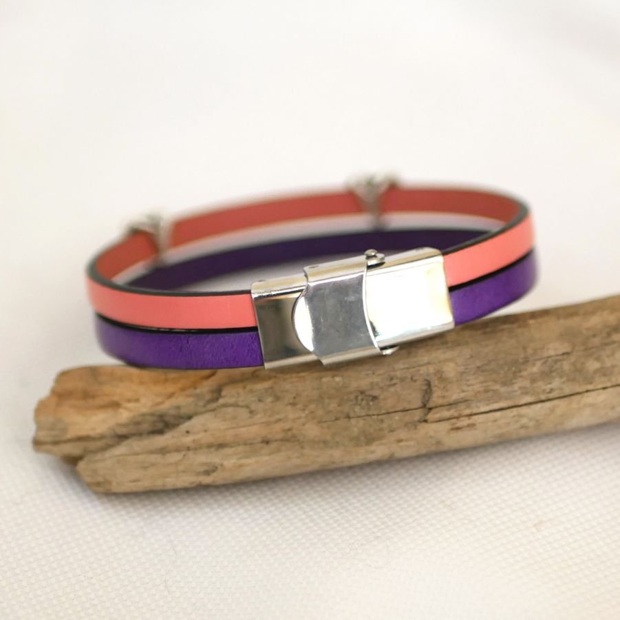 Läderarmband med hjärtformade öglor, anpassningsbart för kvinnor 