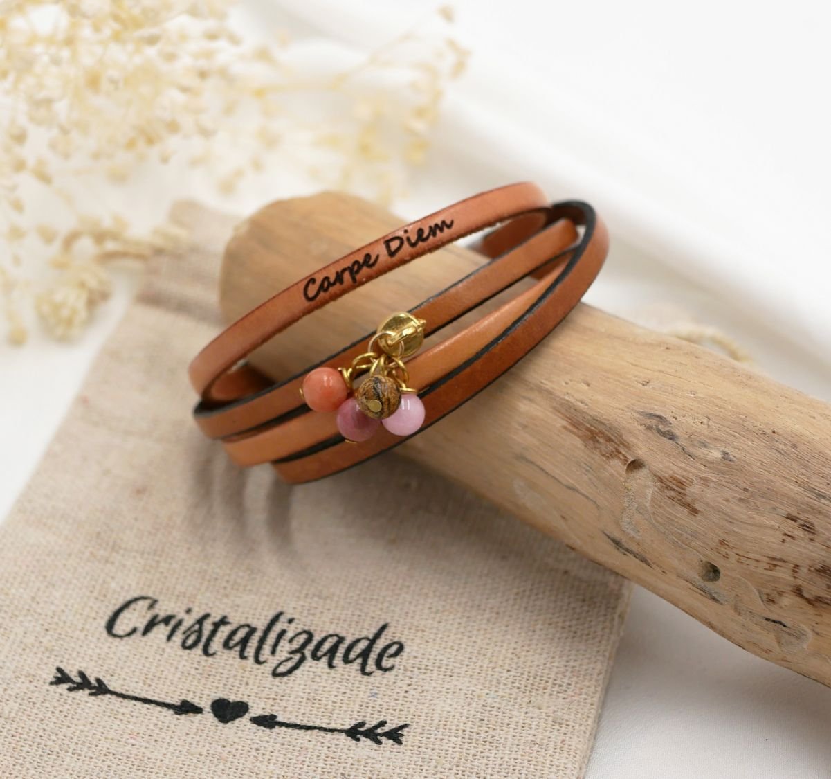 Läderarmband med pärlhalsband som kan anpassas