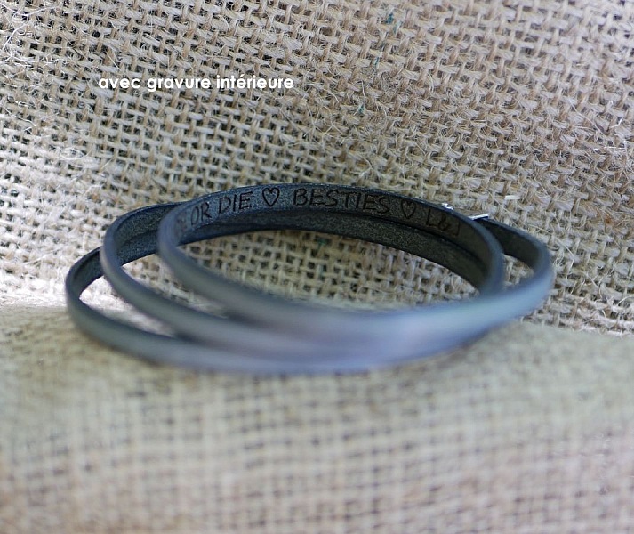 Skr&auml;ddarsytt l&auml;derarmband med 3 v&auml;ndningar f&ouml;r m&auml;n eller kvinnor