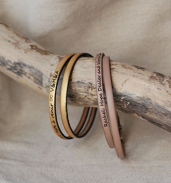 L&auml;derarmband med 2 v&auml;ndningar f&ouml;r m&auml;n eller kvinnor som du kan anpassa