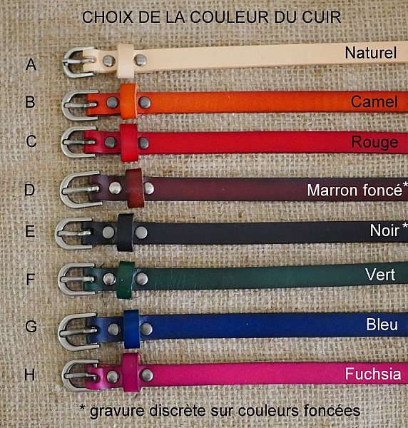 Graverat l&auml;derarmband med silversp&auml;nne som kan anpassas genom gravering