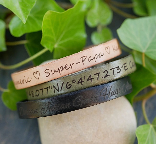 L&auml;derarmband med etniskt magnetl&aring;s f&ouml;r personlig anpassning