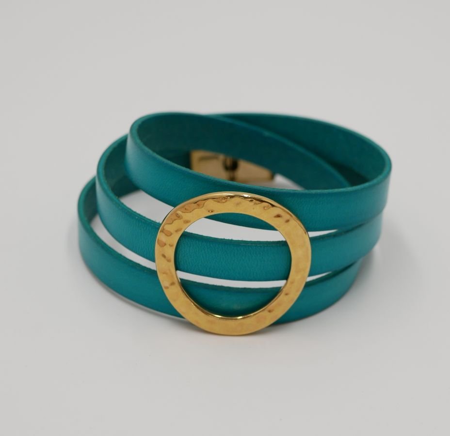 Läderarmband med stor guldring, anpassningsbart för 3 handleder