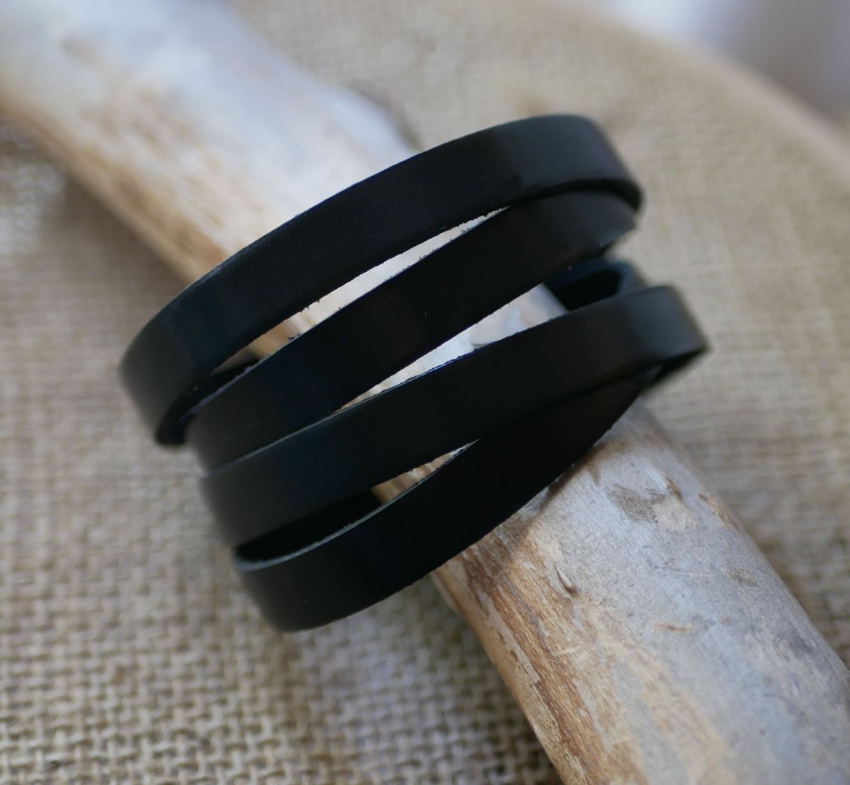 Läderarmband för män med 4 armband, anpassningsbara genom gravering