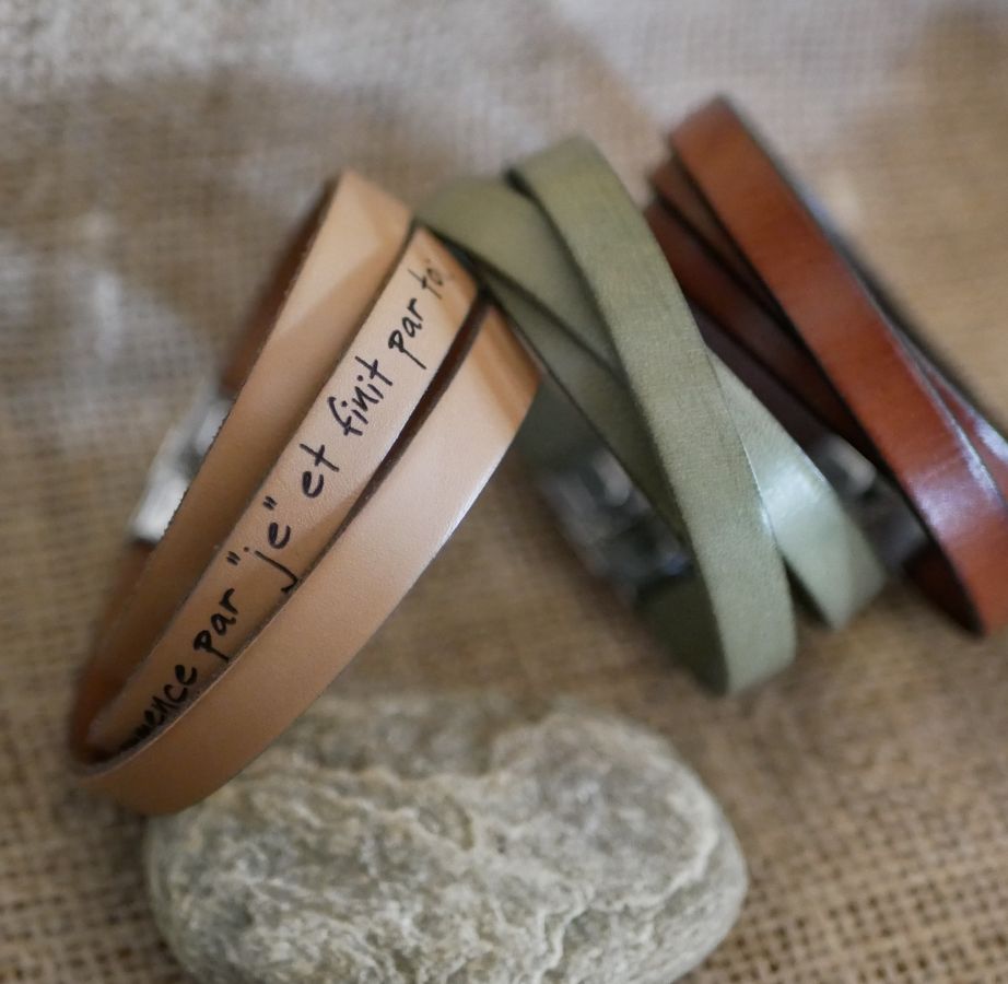 Läderarmband trippel vänder sig man eller kvinna för att vara personlig justerbar spänne