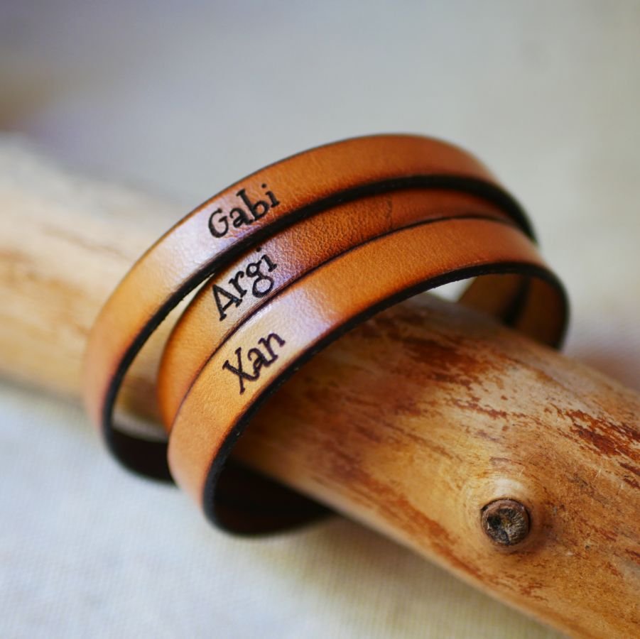Läderarmband trippel vänder sig man eller kvinna för att vara personlig justerbar spänne