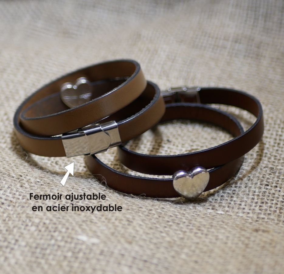 Dubbel läderarmband med silverhjärta, dina ord kan graveras