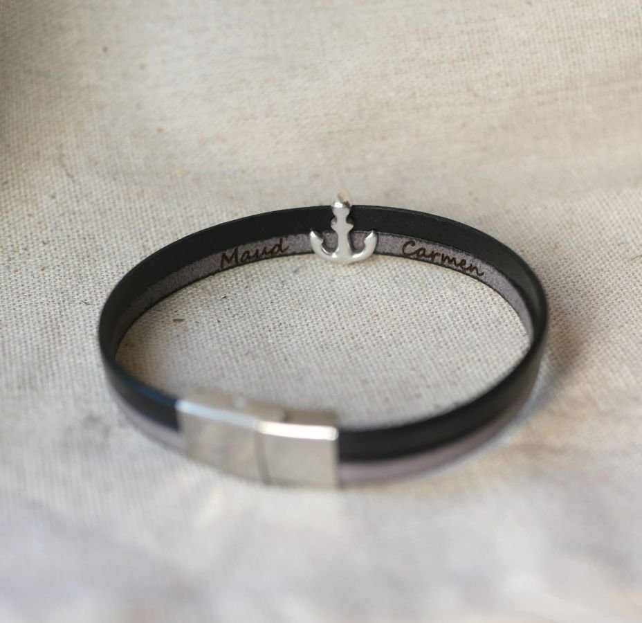 Läder armband med ingraverat navy ankare