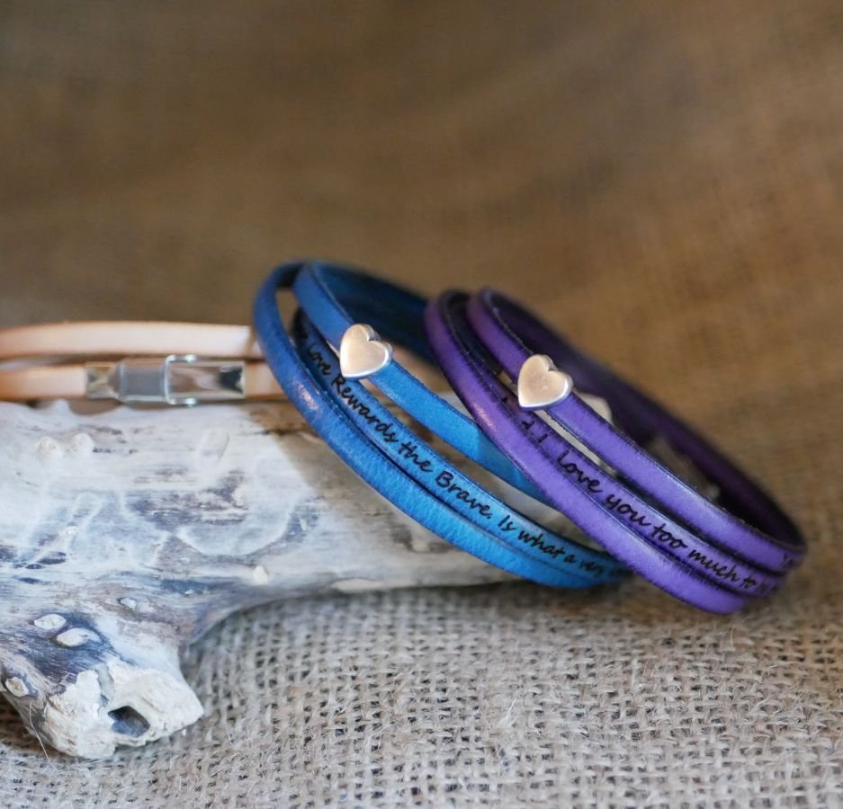 Anpassningsbart läderarmband för kvinnor, multi-svängar, silverhjärta design