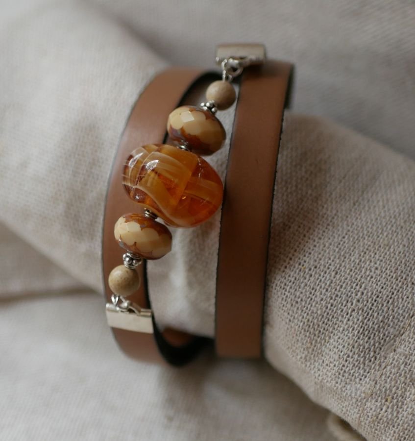 Kvinnoarmband Läder och lampworkpärlor trippelvarv för att anpassa det till dina behov 