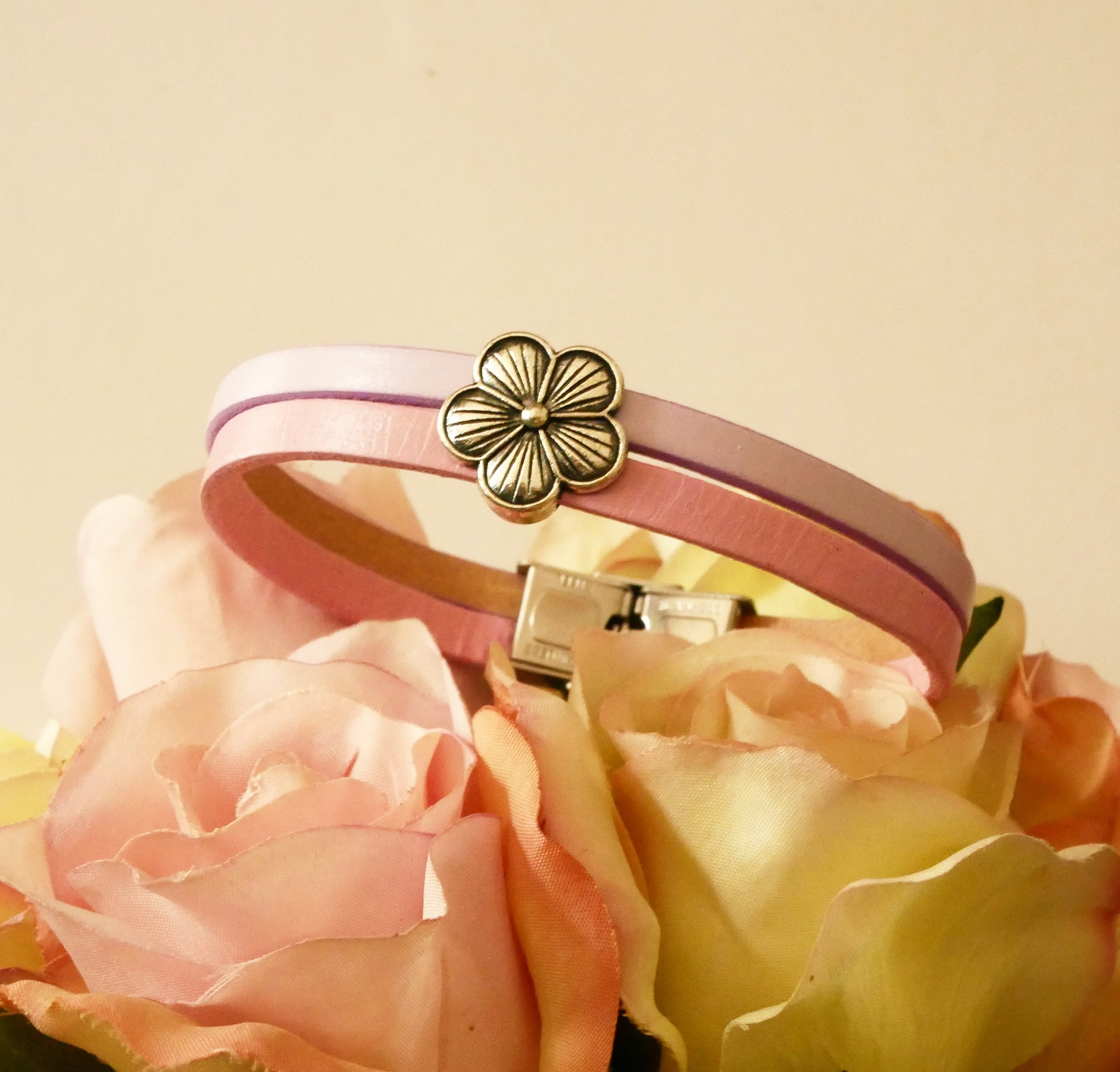 Duo-armband i läder med blommönster för personlig anpassning 