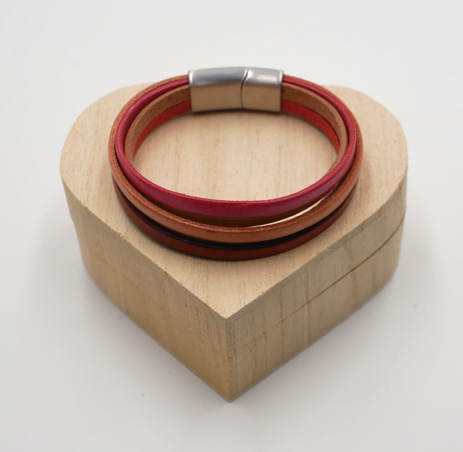Kvinnors armband i multi-läder med manschett Röd, Persika, Korall, Beige