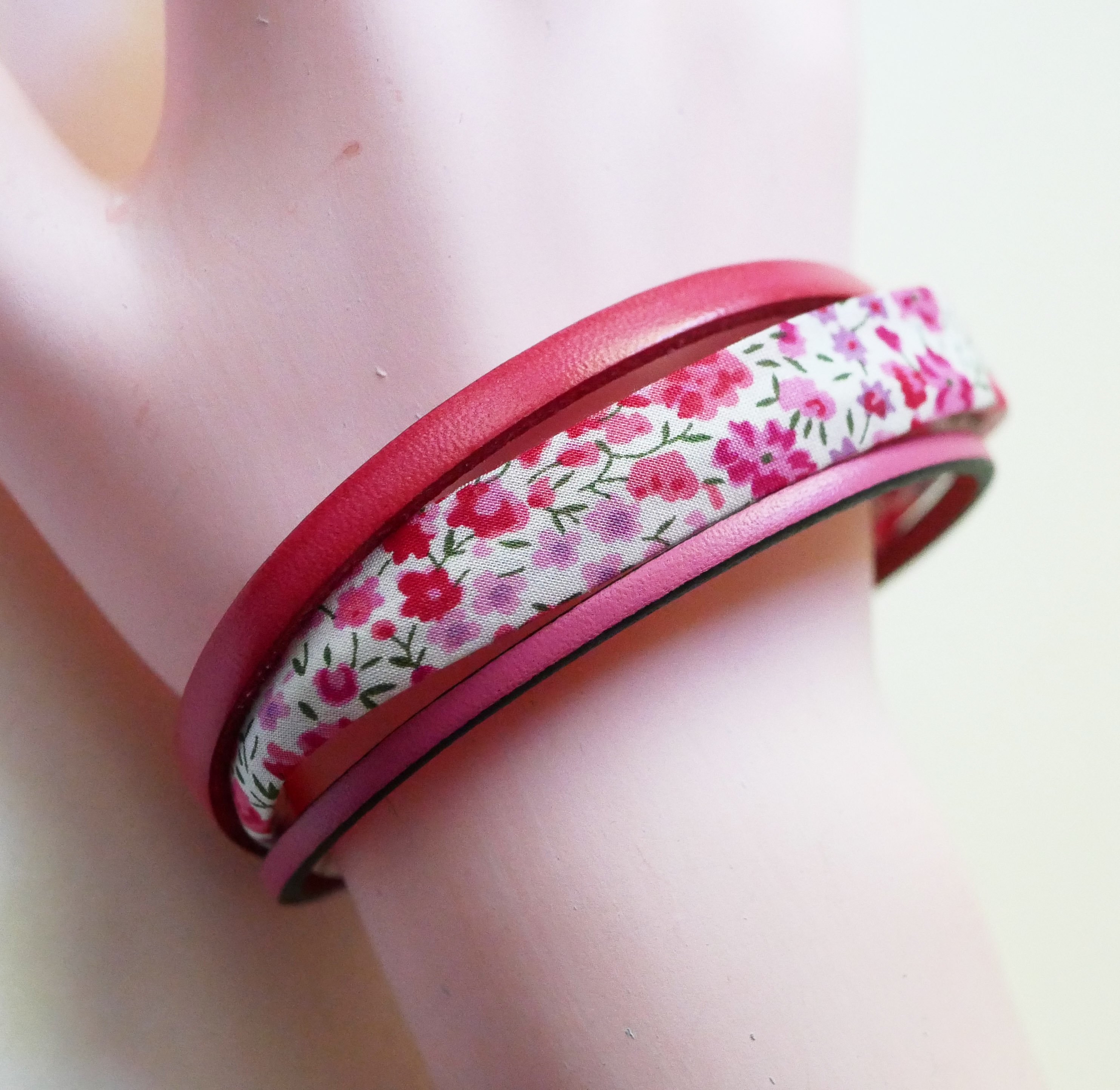 Damarmband trio läder &amp; liberty rosa blommor 