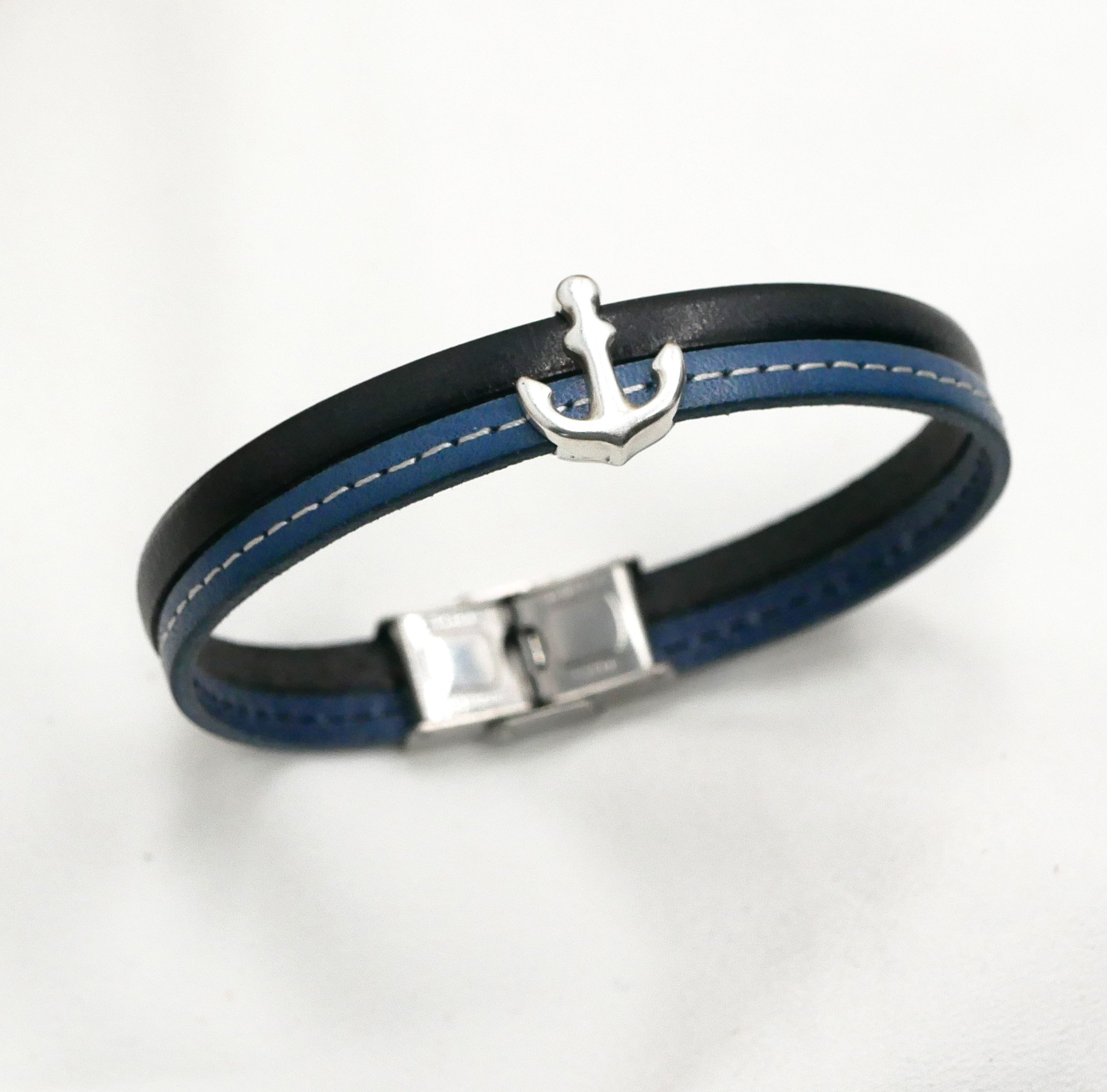 Armband för män i blå läderduo med sömmar Anpassningsbart navy anchor 