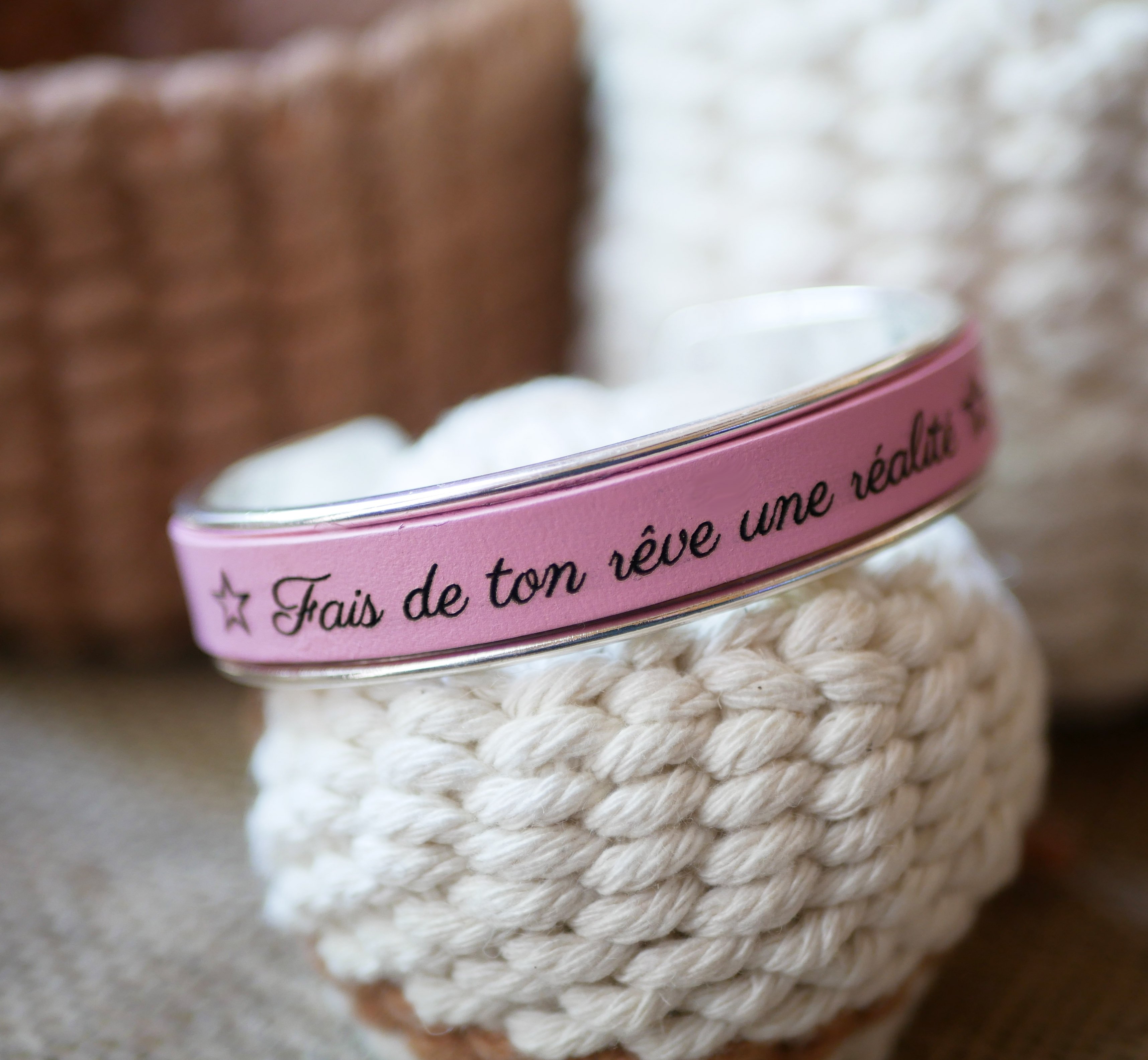 Läderarmband med personlig gravyr