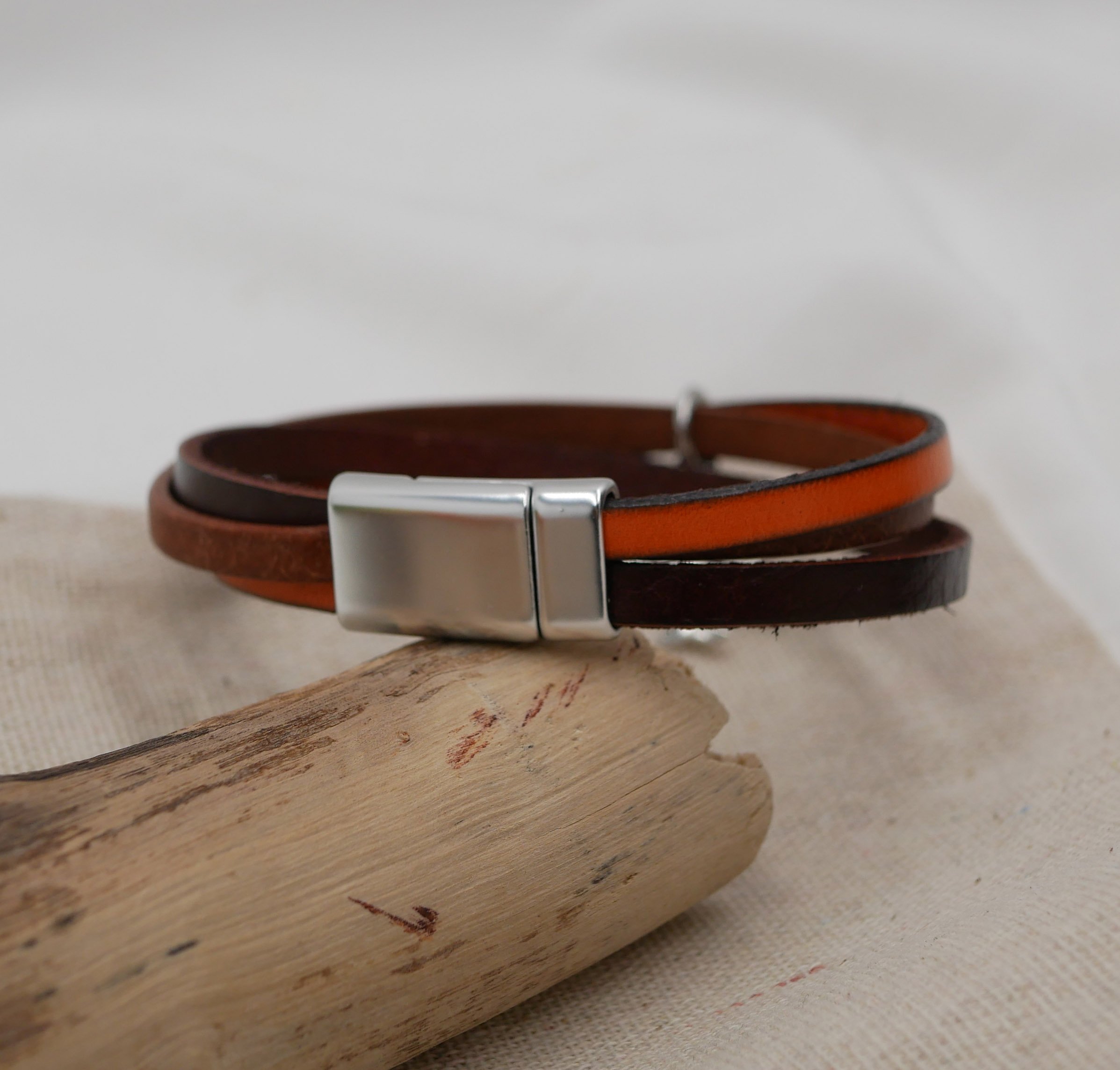 Manschettarmband i multiläder för kvinnor Hösthänge efter eget val