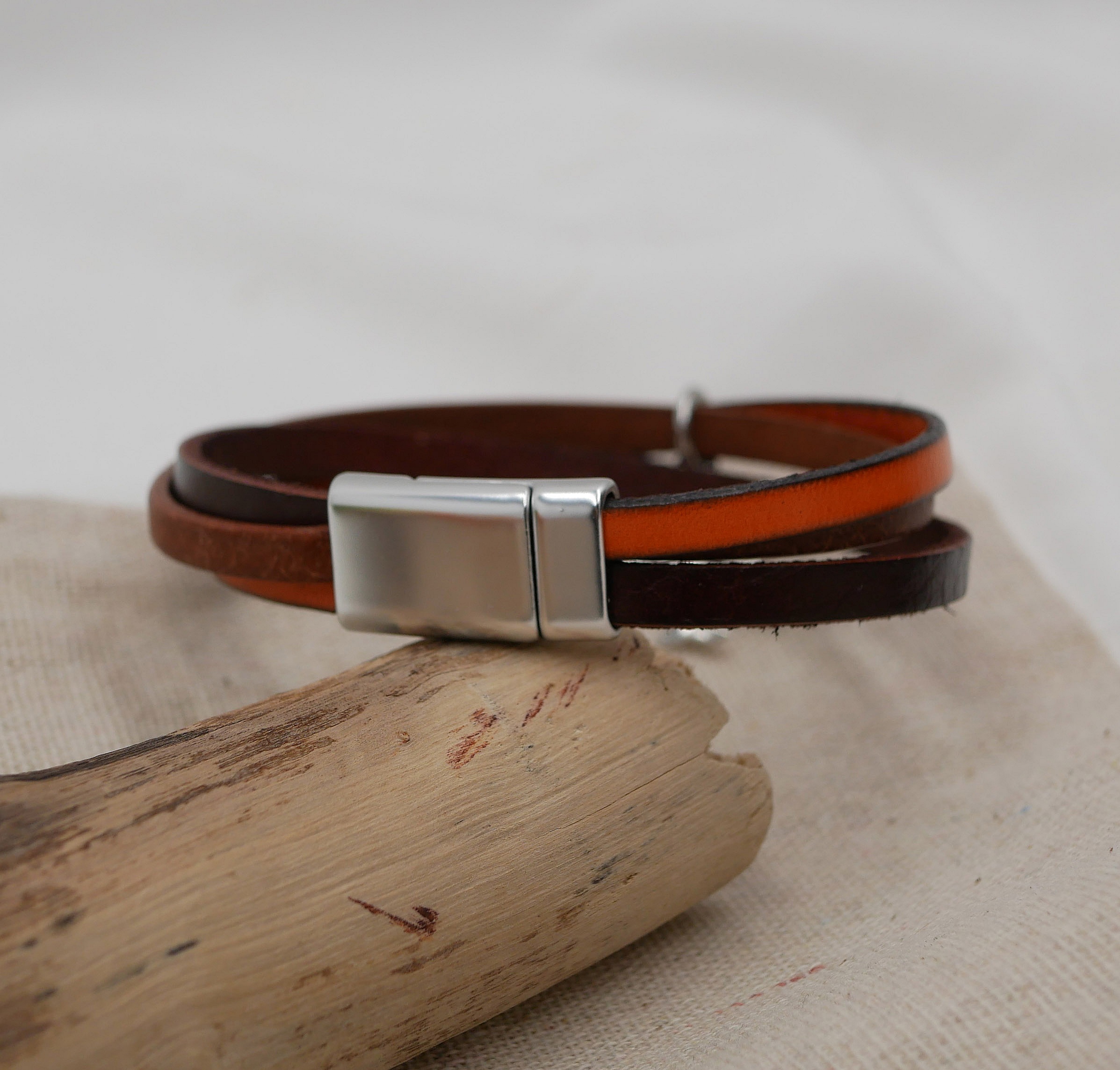 Manschettarmband i multil&auml;der f&ouml;r kvinnor H&ouml;sth&auml;nge efter eget val