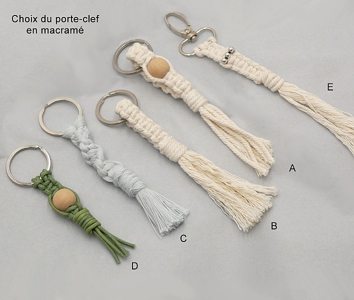 Presentf&ouml;rpackning f&ouml;r m&auml;n graverad usb-nyckel + anpassningsbart l&auml;derarmband + makram&eacute;-nyckelring 