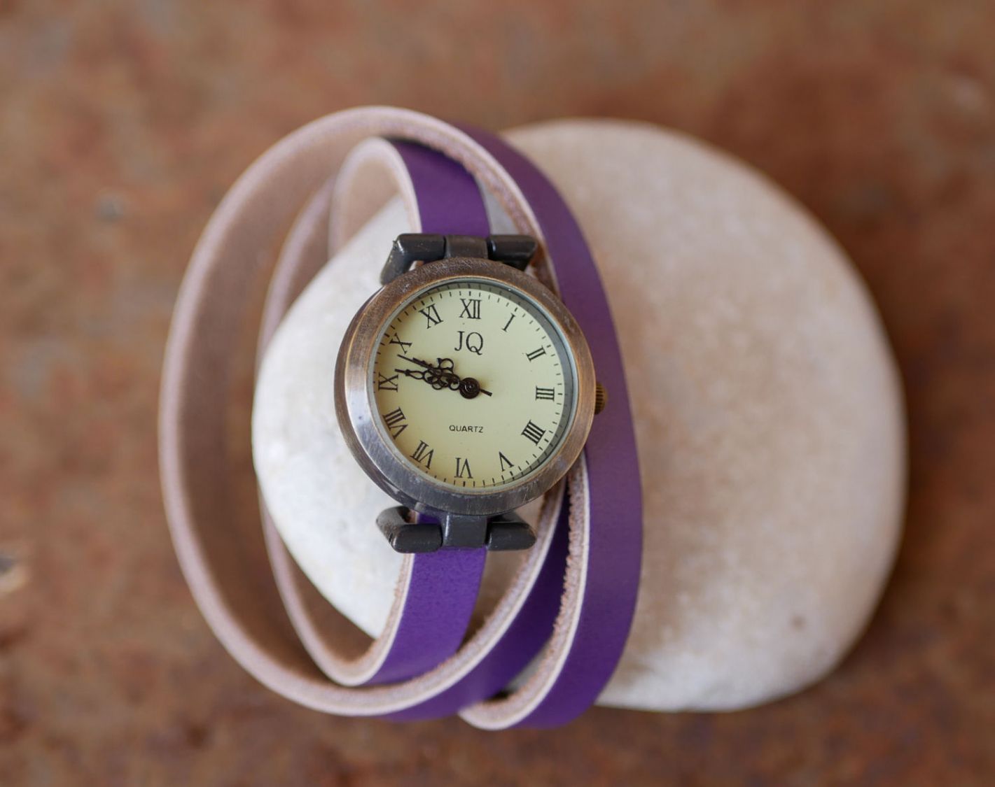 Läderarmband klocka 3 vändor anpassningsbara