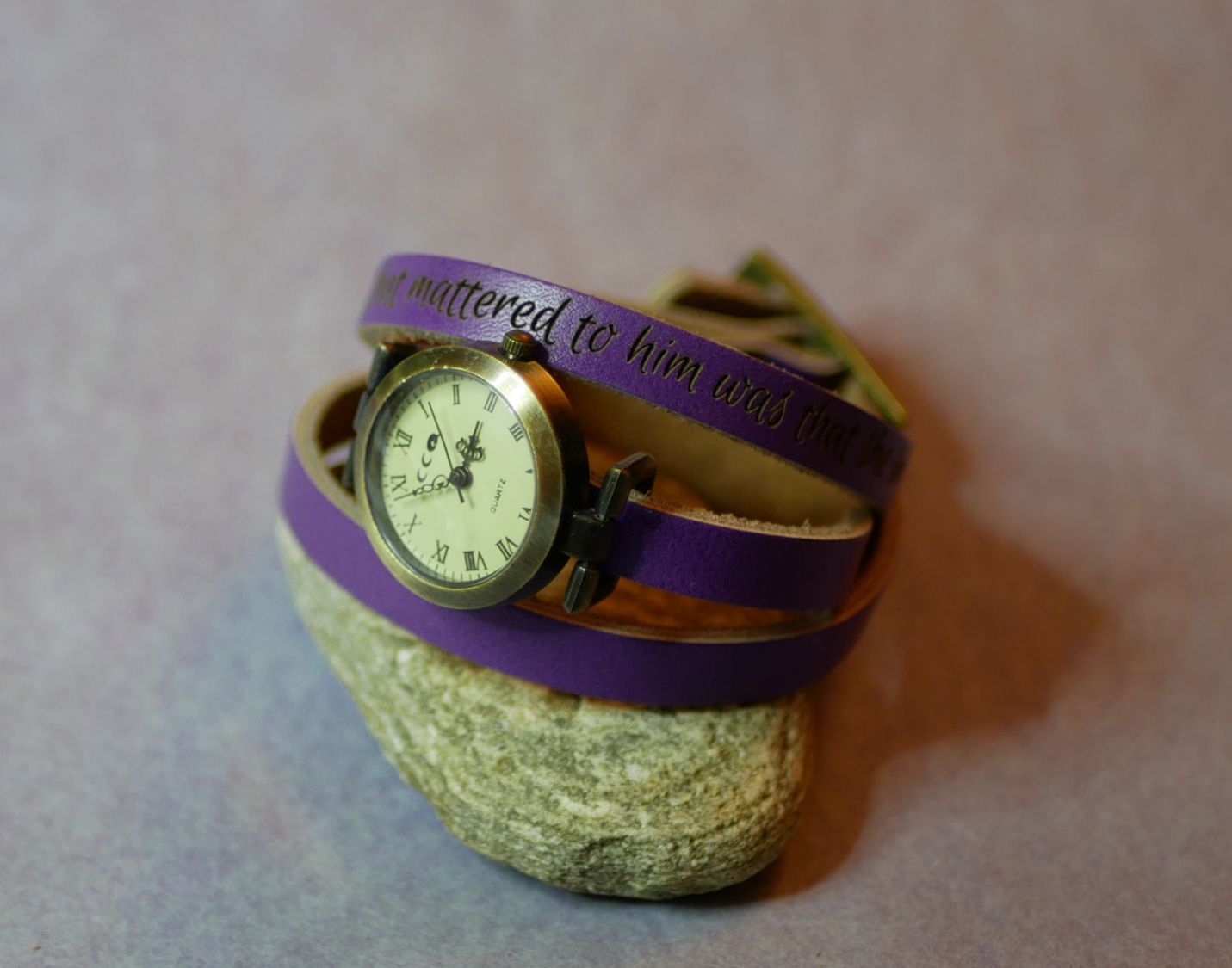 Läderarmband klocka 3 vändor anpassningsbara