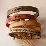 Personligt läderarmband för män eller kvinnor graverat med namn eller meddelande