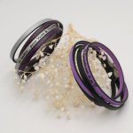 Dubbel läderarmband i duo som kan personaliseras genom gravering