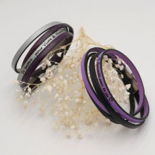 Dubbel läderarmband i duo som kan personaliseras genom gravering