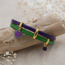 Duo läderarmband med guldberlocker och lila-gröna paljetter 