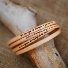 Fint läderarmband i 4 skräddarsydda armband med gravyr