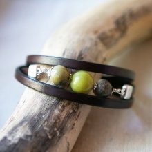 Läder och pärlor armband Olivine trippel vänds för att anpassa det till dina behov 