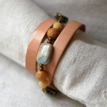 Armband i läder och beige pärlor för kvinnor att anpassa 