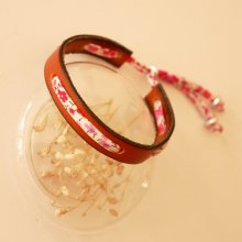 Florâme-armband med Phoebe Rose liberty-band på brunt läder